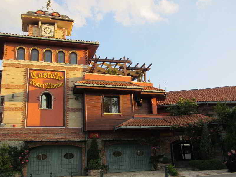 Hotel кастело сан марино